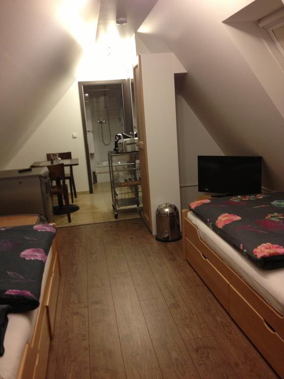 Old Town Guesthouse Erlangen Habitación foto